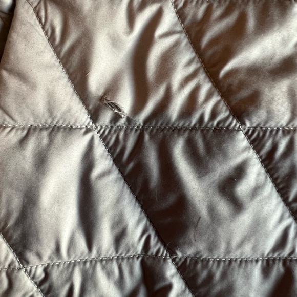 Nike running vest with pockets - Picture 5 of 6